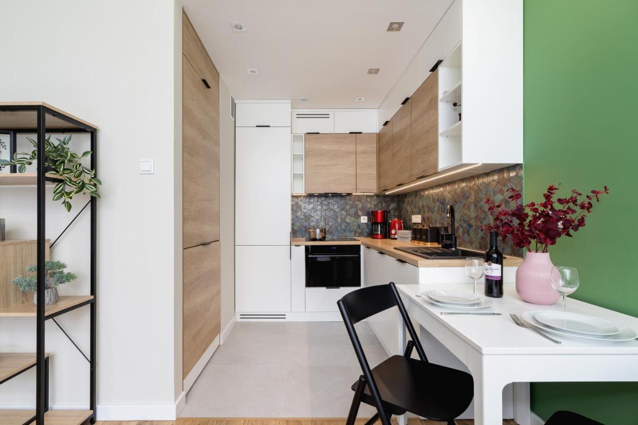 Apartment Modern On Lobzowska Street By Renters Krakau